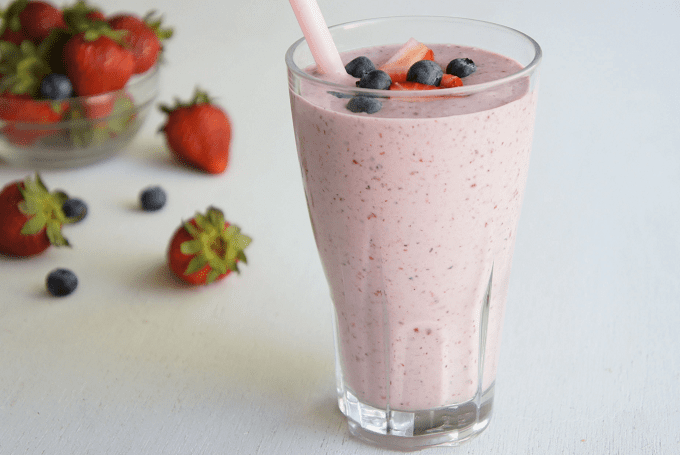 Berries And Cream Ultimate Shake